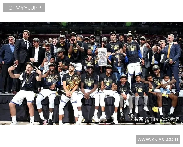 NBA交易风云:小波特转会、勇士中锋离队与湖人新挑战 NBA交易风云:小波特转会、勇士中锋离队与湖人新挑战