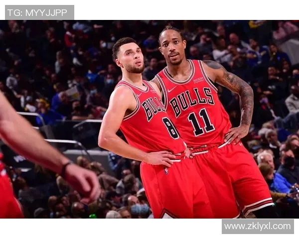 NBA重磅交易正在酝酿!火箭与雄鹿达成3换1交易协议 NBA重磅交易正在酝酿!火箭与雄鹿达成3换1交易协议